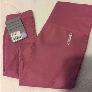 Gym shark leggings